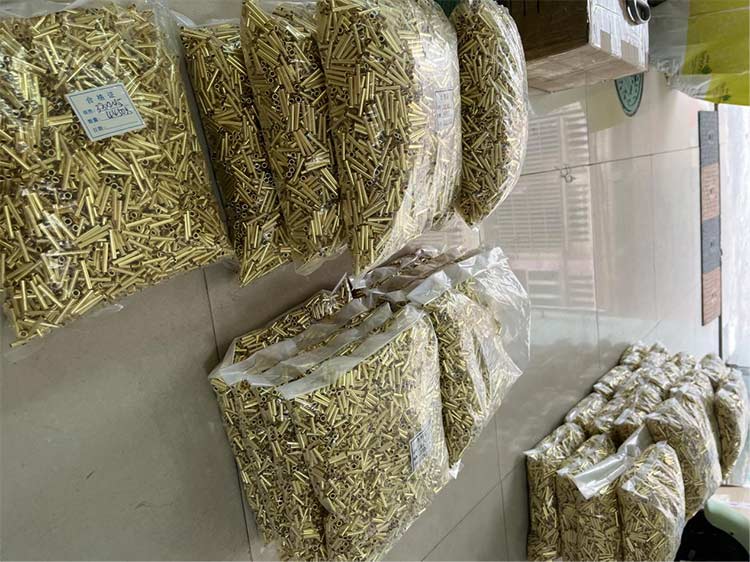 মালয়েশিয়ায় পিতলের টিউবুলার রিভেটের আরেকটি বড় চালান!