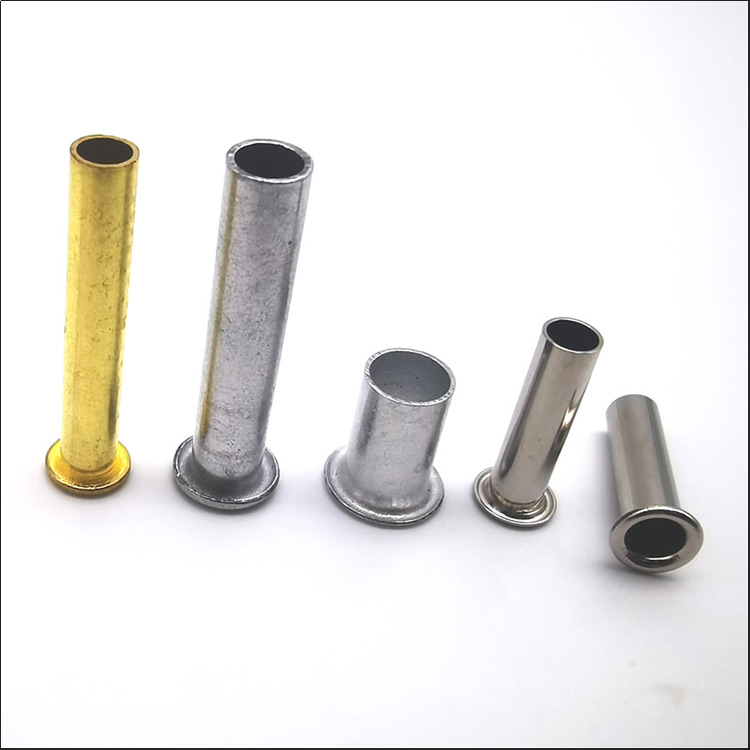 সংযোগের হার্ট: সম্পূর্ণ টিউবুলার রিভেটস নিয়ে আমাদের গ্রহণ