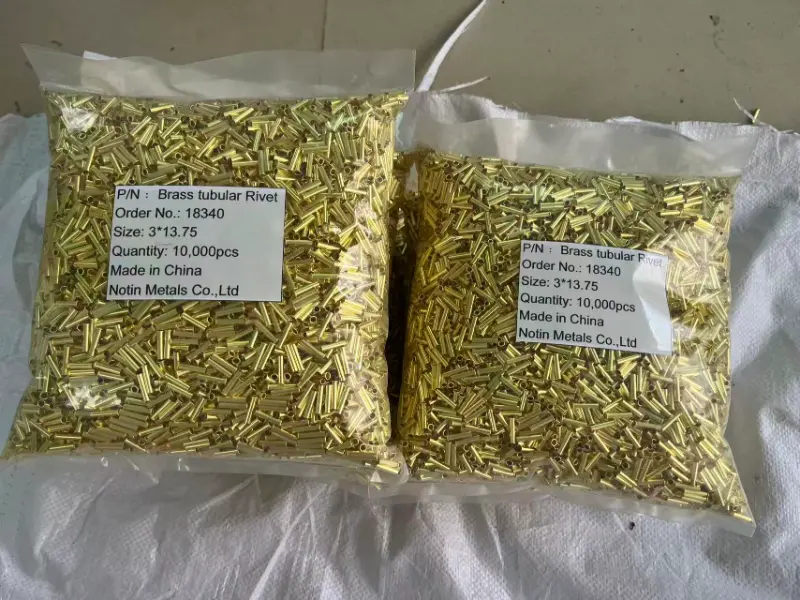 টিউবুলার রিভেটের জন্য নমুনা অর্ডার যুক্তরাজ্যে চলে গেছে